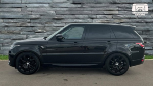 2019 Land Rover Range Rover Sport 3.0 Sd V6 Hse SUV 5dr Diesel Auto 4WD Euro 6 (s/s) (306 Ps) in Black — image 4