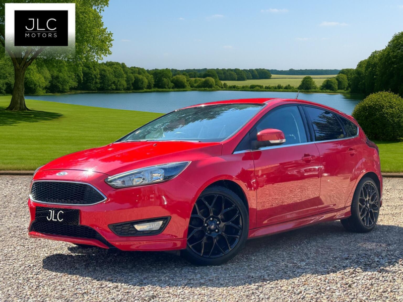 2015 Ford Focus 1.5 Tdci Zetec S Euro 6 (s/s) 5dr in Red — image 1