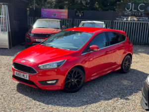 2015 Ford Focus 1.5 Tdci Zetec S Euro 6 (s/s) 5dr in Red — image 6