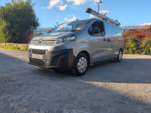 2022 Citroen Dispatch 1.5 Bluehdi 1000 Enterprise Pro M Fwd 2 Euro 6 (s/s) 6dr in Grey — image 6