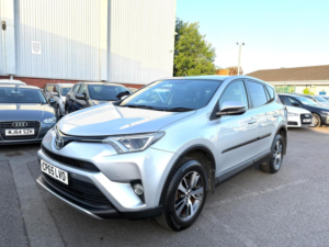 2016 Toyota Rav4 2.0 D-4d Business Edition Euro 6 (s/s) 5dr in Silver — image 3