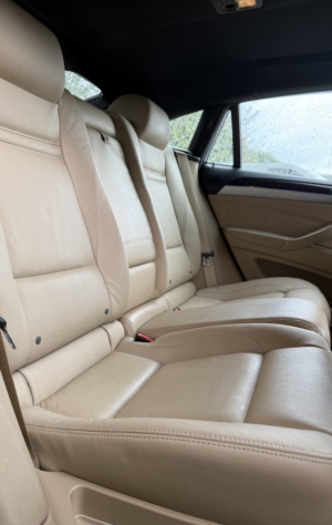 2014 BMW X6 3.0 X6 Xdrive30d in Blue — image 6
