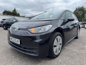 2022 Volkswagen Id.3 Pro 58kwh Life Auto 5dr in Grey — image 2