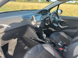 2017 Peugeot 2008 1.2 Puretech Allure in White — image 2
