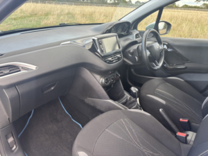 2013 Peugeot 208 1.2 Vti Active in Silver — image 2
