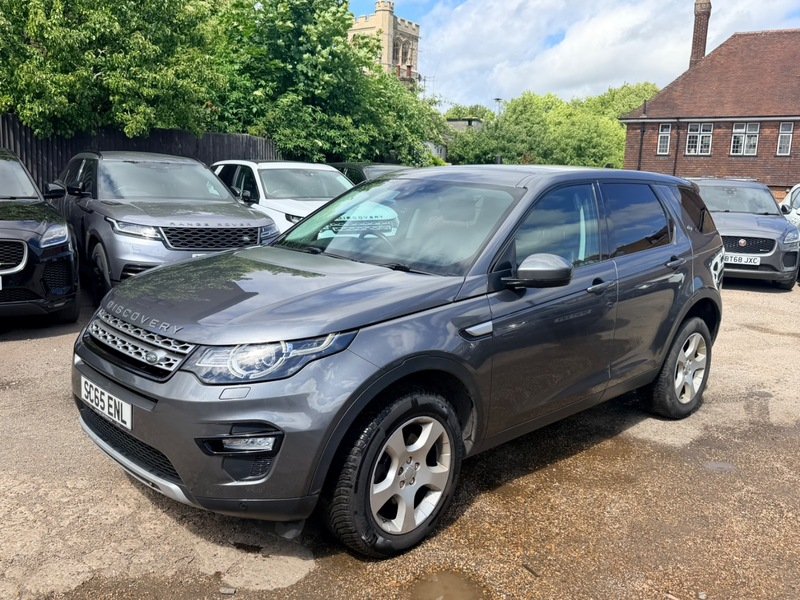 2015 Land Rover Discovery Sport Td4 Hse in Grey — image 1