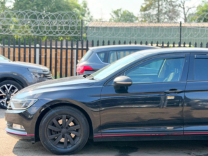 2019 Volkswagen Passat 1.5 Tsi Evo S DSG Euro 6 (s/s) 4dr in Black — image 6