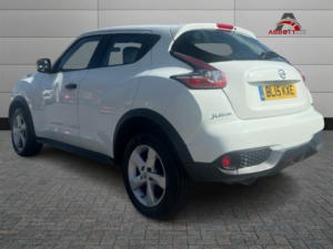 2015 Nissan Juke 1.5 Dci 8v Visia in White — image 5