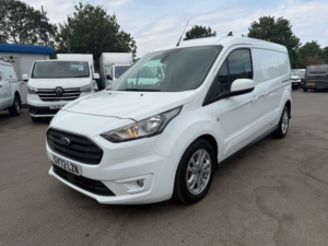 2022 Ford Transit Connect Connect 1.5 250 Limited L2 — image 2