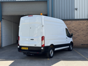 2022 Ford Transit 2.0 Transit Leader Van 350 L3 H3 Ecoblue 130ps Rwd High Roof 6 Speed Manual in White — image 6