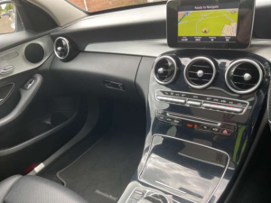 2016 Mercedes-Benz C Class 1.6 C200 D Sport Premium 4d 136 Bhp in Silver — image 5