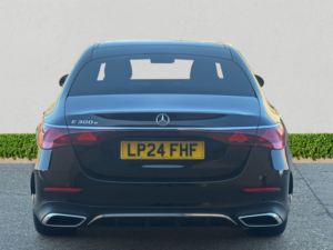 2024 Mercedes-Benz E-Class 2.0 E300e 25.4kwh Amg Line (advanced) Saloon 4dr Petrol Plug-In Hybrid G-Tronic Euro 6 (s/s) (313 Ps) in Black — image 6