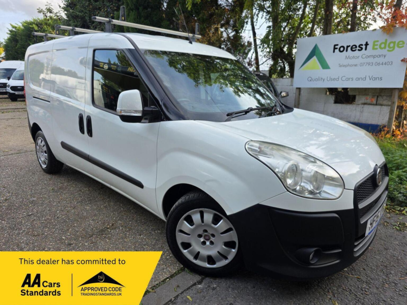 2015 Fiat Doblo 1.6 Jtd Multijet 16v Sx L1 H1 4dr in White — image 1