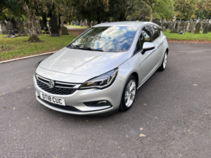2018 Vauxhall Astra 1.6 Cdti Ecotec Blueinjection Sri Nav in Silver — image 5