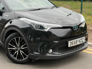 2018 Toyota C-Hr 1.8 Vvt-H Excel CVT Euro 6 (s/s) 5dr in Black — image 3