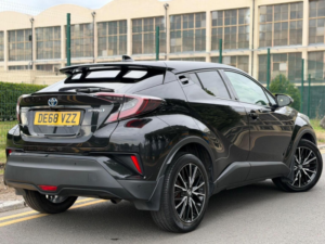 2018 Toyota C-Hr 1.8 Vvt-H Excel CVT Euro 6 (s/s) 5dr in Black — image 4