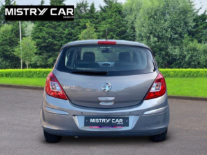 2012 Vauxhall Corsa 1.4 16v Se in Brown — image 4