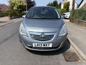 2013 Vauxhall Meriva 1.4 T 16v Se in Silver — image 2