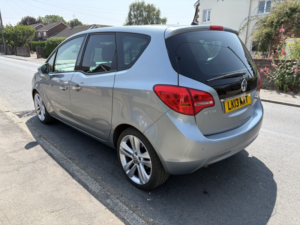 2013 Vauxhall Meriva 1.4 T 16v Se in Silver — image 4