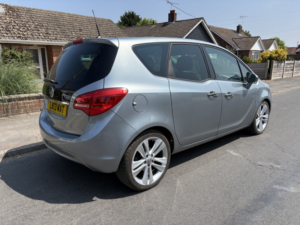 2013 Vauxhall Meriva 1.4 T 16v Se in Silver — image 6