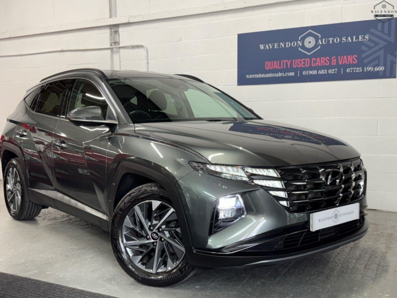 2022 Hyundai Tucson 1.6 T-Gdi Premium in Grey — image 1