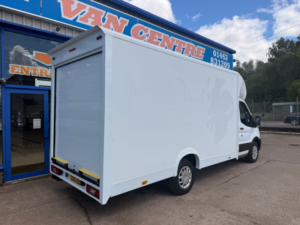 2021 Ford Transit 2.0 350 Ecoblue Low Floor Luton 2dr Diesel Manual Fwd L3 Euro 6 (s/s) (130 Ps) in White — image 6