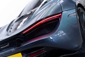 2018 Mclaren 720s 4.0t V8 Ssg Euro 6 (s/s) 2dr in Blue — image 4