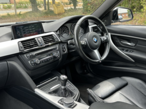 2015 BMW 3 Series 2.0 320d Xdrive M Sport in Silver — image 3