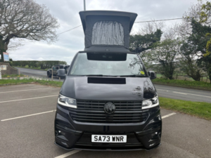 2023 Volkswagen Transporter 2.0 Tdi T30 Highline in Black — image 3