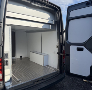 2021 Volkswagen Crafter Conversion 2.0 Tdi Cr35 Trendline Sports Campervan in Grey — image 5