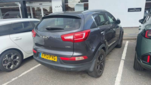 2013 Kia Sportage 2.0 Crdi Kx-3 in Silver — image 2