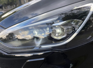 2019 Ford Focus 2.0 Ecoblue St in Black — image 3