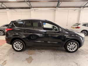 2014 Ford Kuga 1.5 T Ecoboost Titanium in Black — image 6
