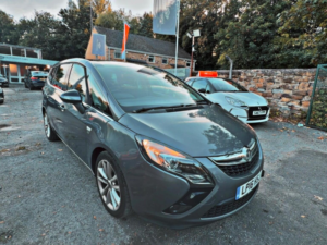 2016 Vauxhall Zafira Tourer 2.0 Cdti Elite Auto Euro 6 5dr in Grey — image 2