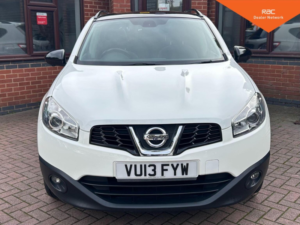 2013 Nissan Qashqai 1.6 360 2WD Euro 5 5dr in White — image 3