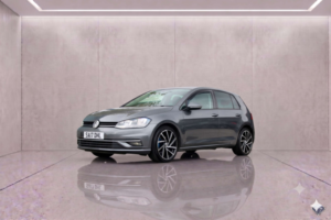 2017 Volkswagen Golf 1.6 Golf Gt Tdi Bluemotion Technology 5dr in Grey — image 2