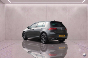 2017 Volkswagen Golf 1.6 Golf Gt Tdi Bluemotion Technology 5dr in Grey — image 4
