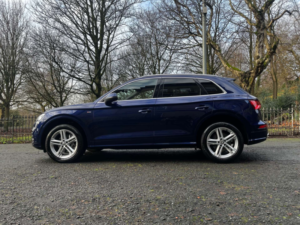 2019 Audi Q5 2.0 Q5 S Line 40 Tdi Quattro Semi-Auto 4WD 5dr in Blue — image 2