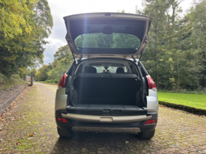 2014 Peugeot 3008 1.6 Hdi Active in Silver — image 3
