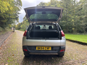2014 Peugeot 3008 1.6 Hdi Active in Silver — image 5