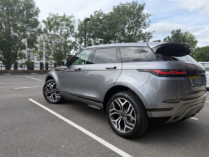 2021 Land Rover Range Rover Evoque 2.0 P250 Mhev R-Dynamic Hse in Grey — image 6