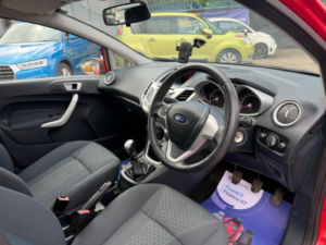 2011 Ford Fiesta 1.6 Tdci Econetic Dpf Zetec 5dr in Red — image 6