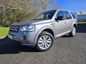 2013 Land Rover Freelander 2 2.2 Td4 Xs in Grey — image 2