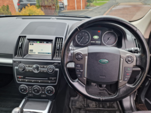 2013 Land Rover Freelander 2 2.2 Td4 Xs in Grey — image 3