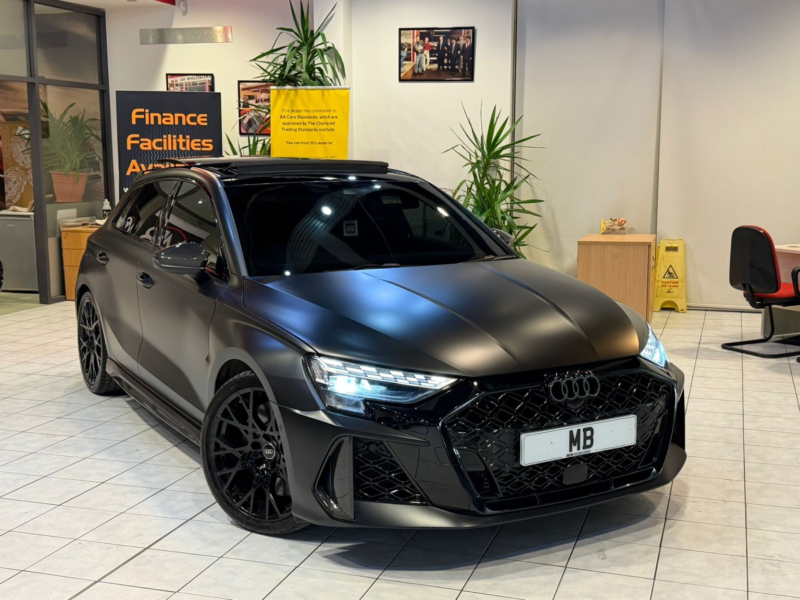 2025 Audi Rs3 2.5 Tfsi Carbon Vorsprung in Black — image 1