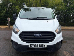 2018 Ford Transit Custom 2.0 300 Ecoblue L1 H1 Euro 6 5dr in White — image 2