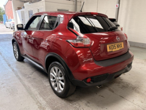 2015 Nissan Juke 1.5 Dci Tekna in Red — image 3