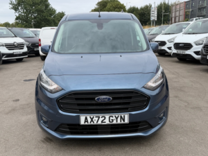 2022 Ford Transit Connect Connect 250 Limited Auto — image 3