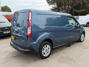 2022 Ford Transit Connect Connect 250 Limited Auto — image 6