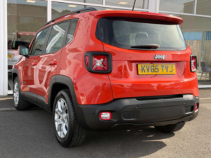 2015 Jeep Renegade 1.6 Multijetii Longitude Euro 6 (s/s) 5dr in Orange — image 2